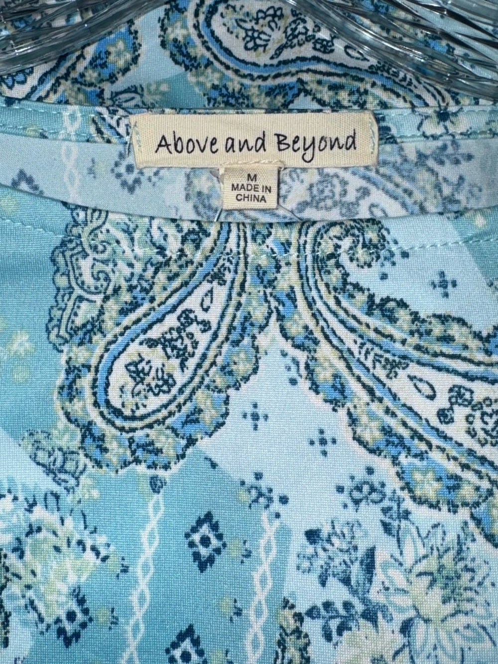 Two Blouses Aqua Paisley Grommet Sleeve & Pink Polka Dot V-neck NWT - Picture 4 of 13